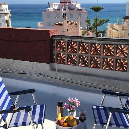 アパート Mini Penthouse Close To With Seaviews *