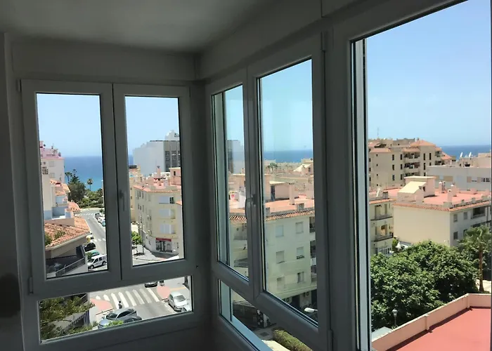 Mini Penthouse Close To With Seaviews *