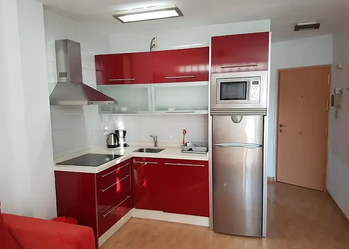 Mini Penthouse Close To With Seaviews 内尔哈