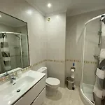 Mini Penthouse Close To With Seaviews *